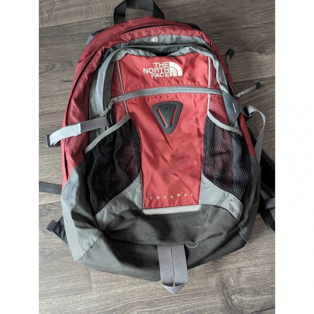 The North Face Yavapai Backpack Red Gray Hiking Travel School Camping Outdoor